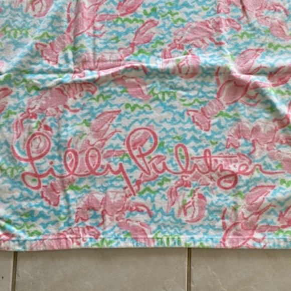3 pieces of Lilly Pulitzer Lobstah Roll beach Towels - Picture 3 of 6
